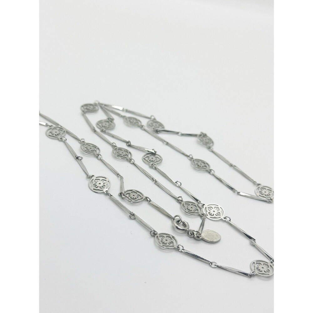 Vintage 1977 Avon Blooming Lotus Flower Openwork Silver Tone Necklace 27” - Picture 7 of 9